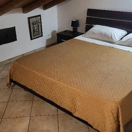 Casa Lmt Apartment Aci Catena